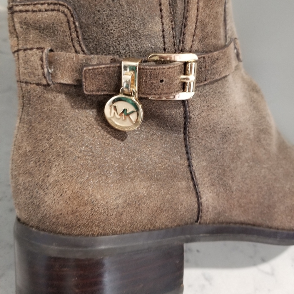 👢MICHAEL KORS LEATHER BOOTS - Picture 5 of 9